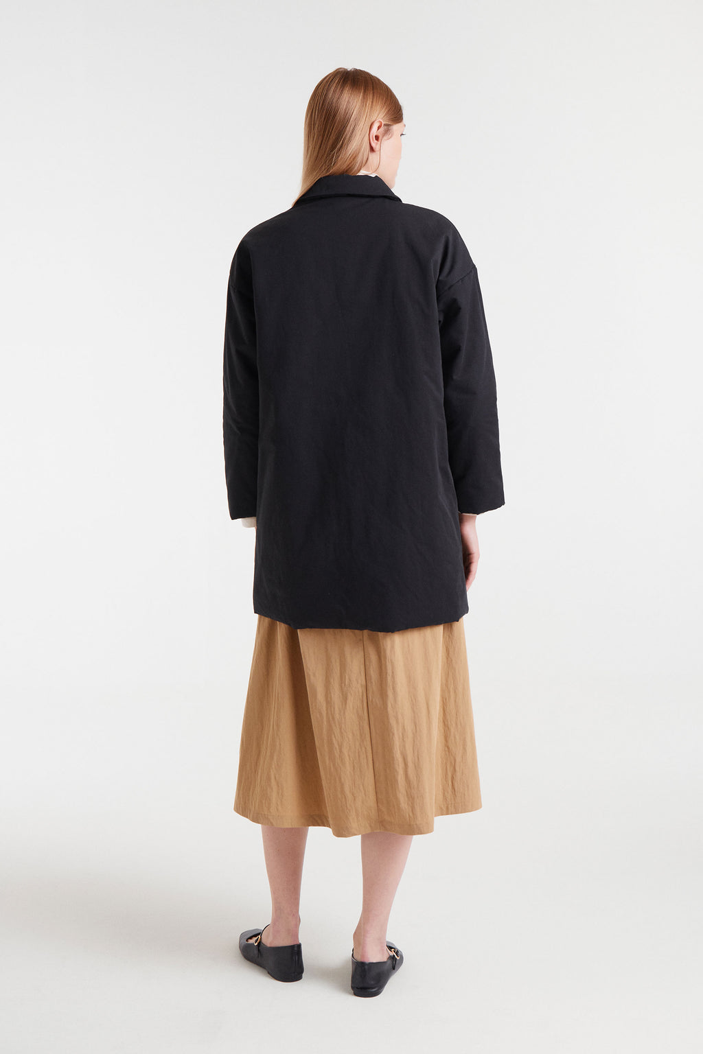 Black Straight Cut