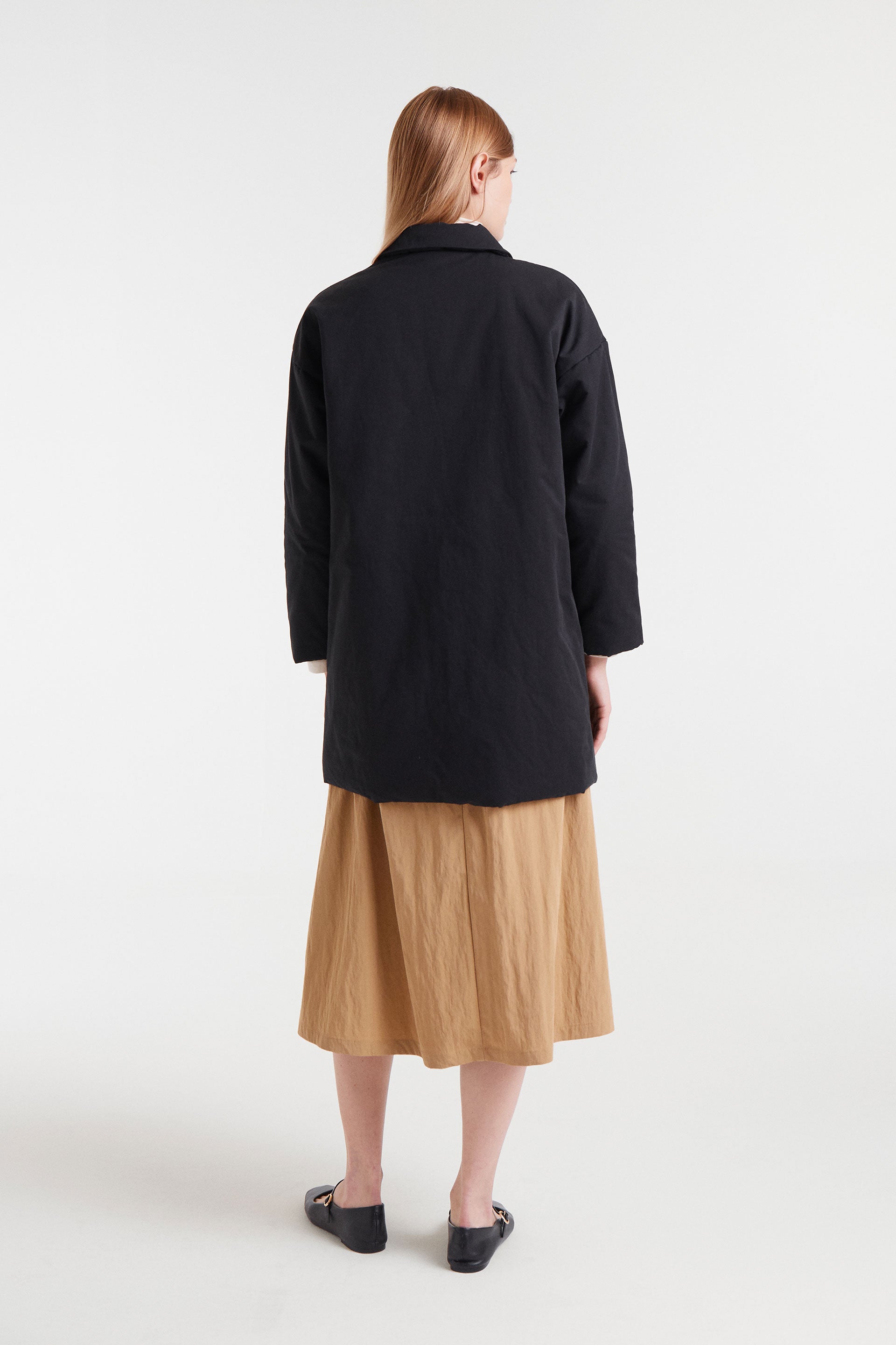 Black Straight Cut