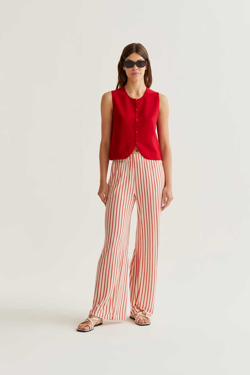 Red Knited Vest
