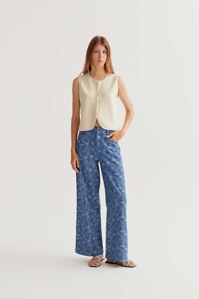 Ecru Knitted Vest