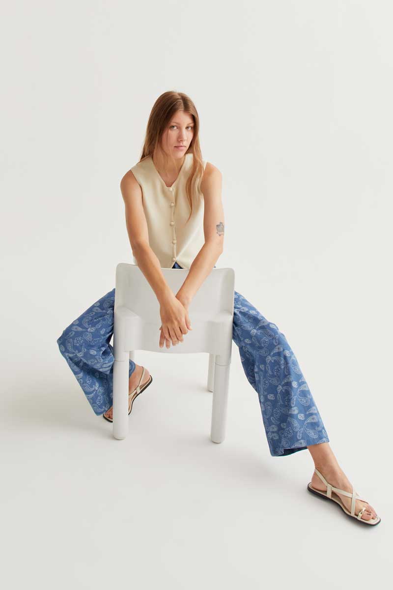 Ecru Knitted Vest