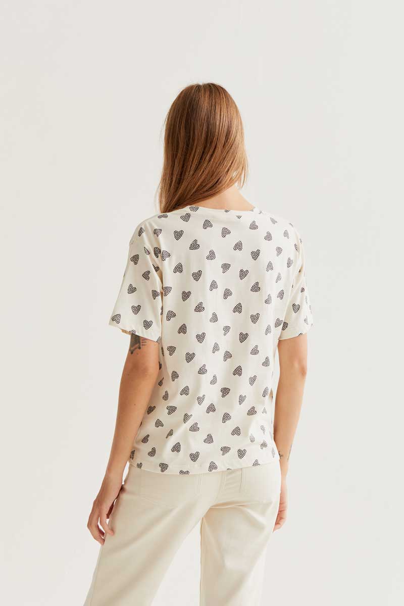 White T-Shirt With Hearts Print