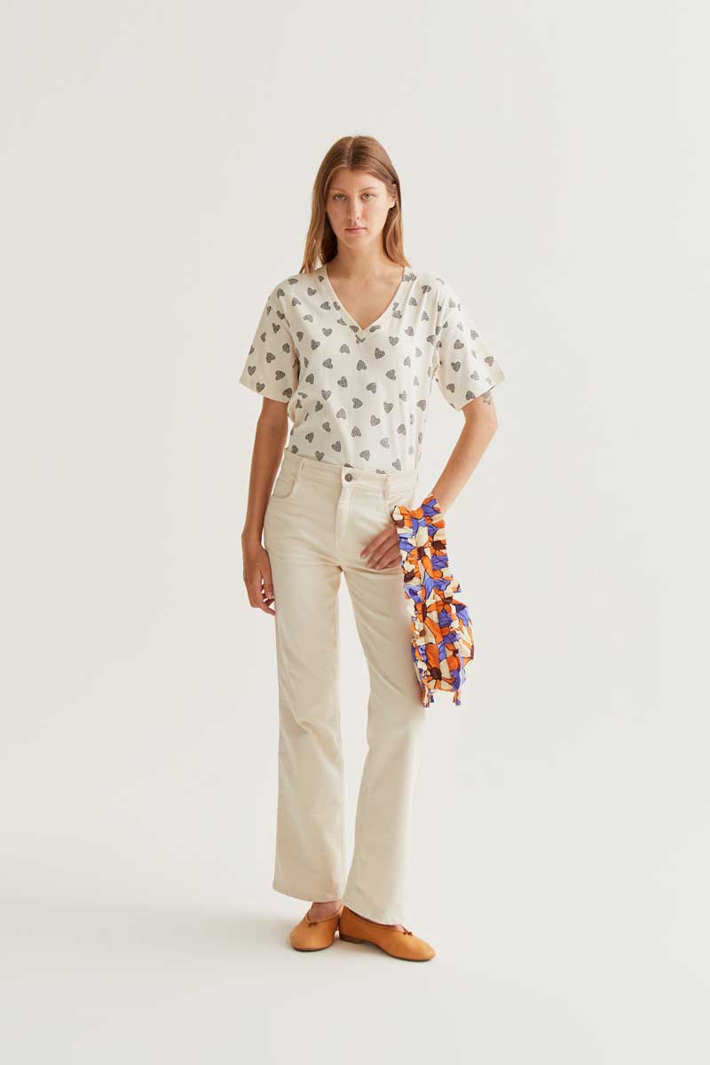 White T-Shirt With Hearts Print