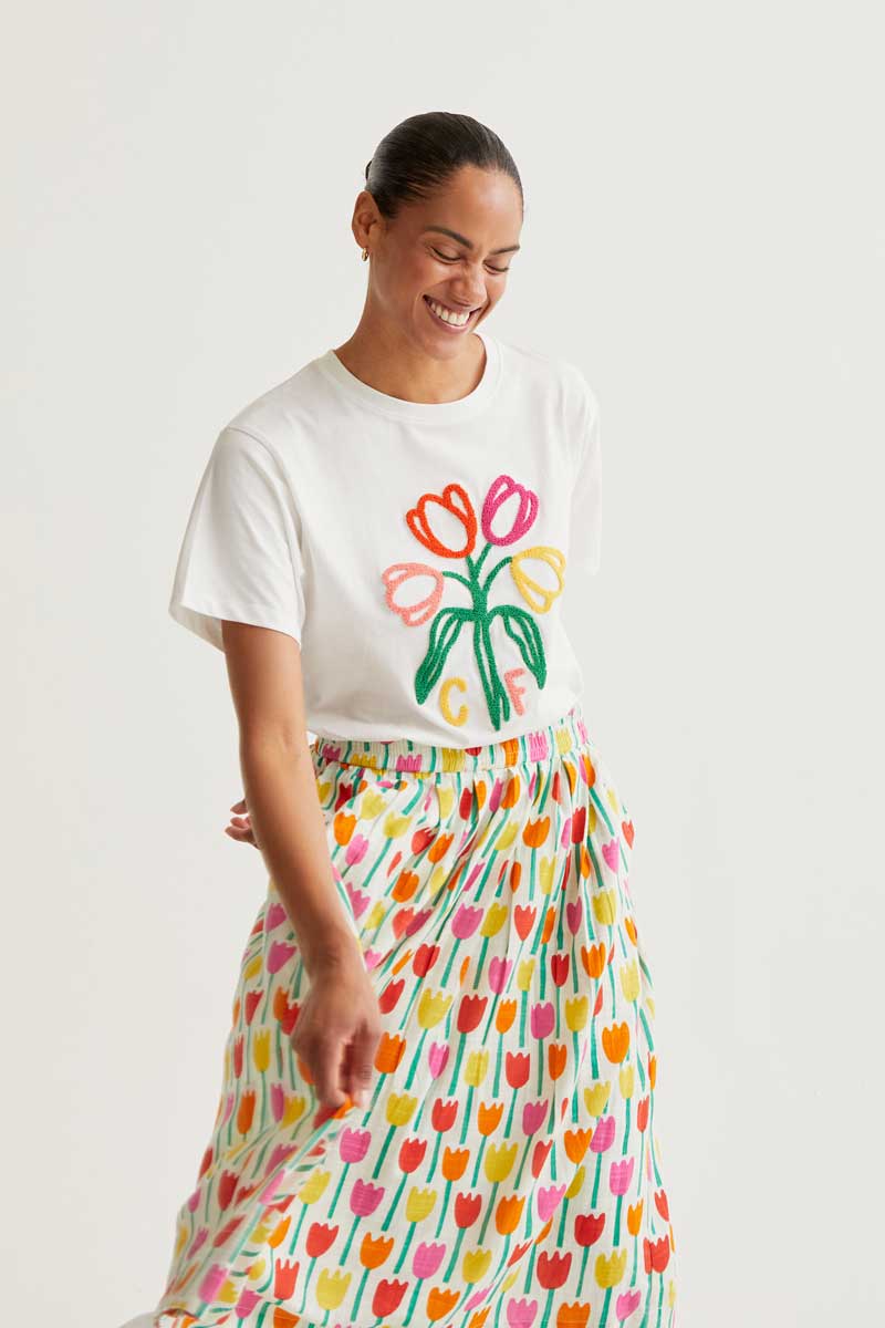 White T-shirt with embroidered Tulips