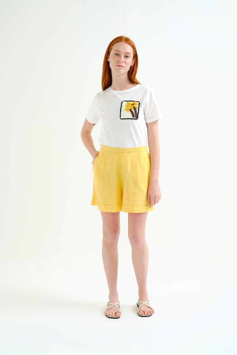 White T-Shirt with Embroidery Palms