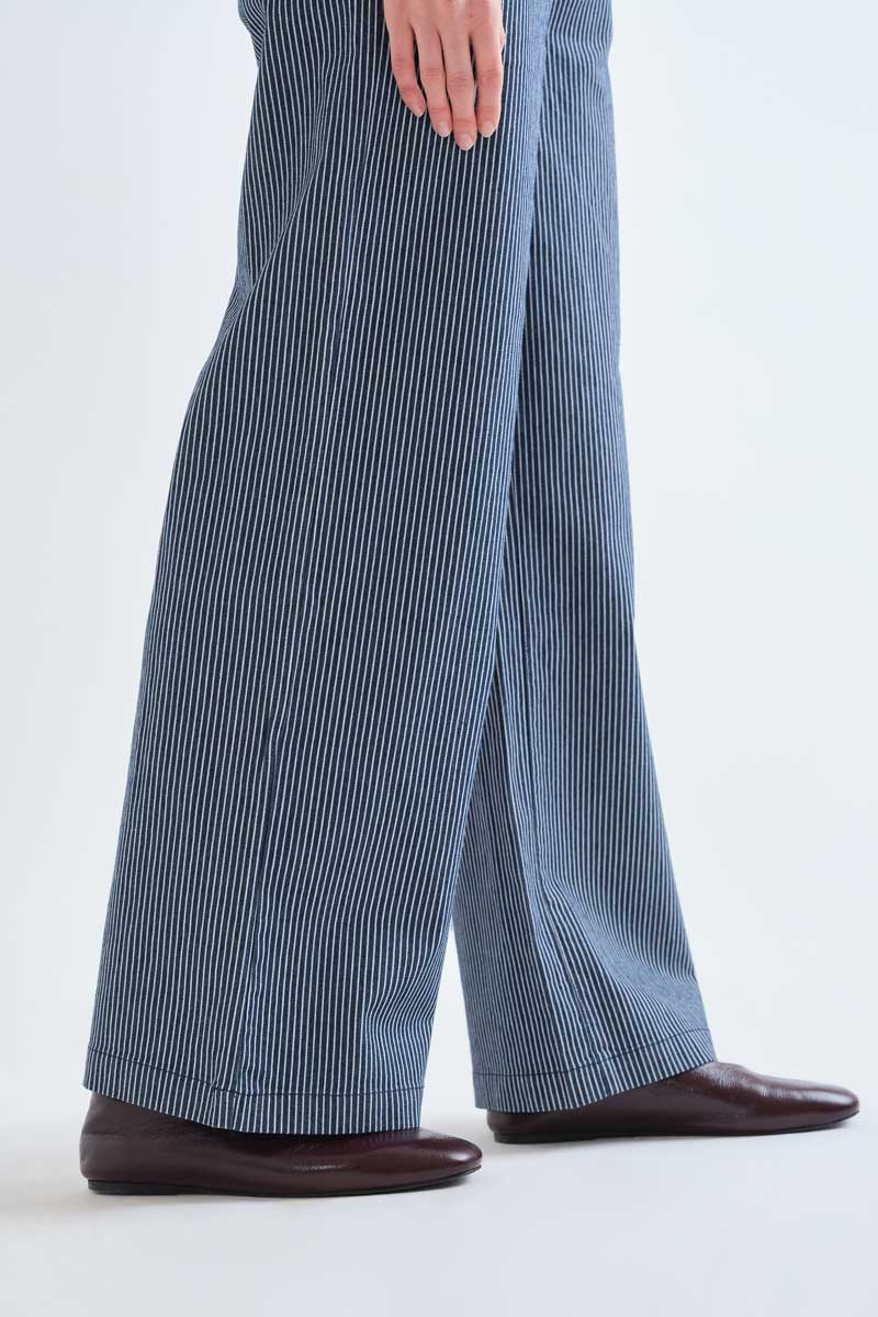 Striped Wide-Les Trousers