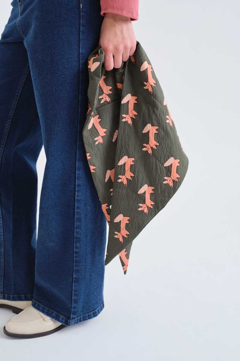 Green Quilted Scarf with Foxes Print