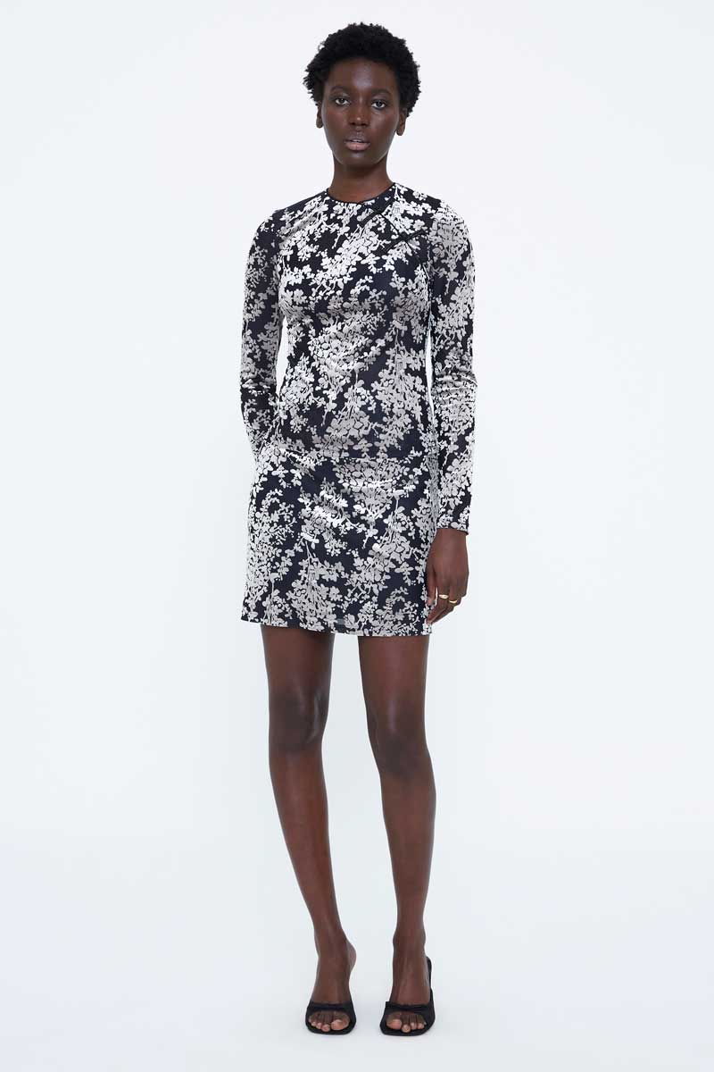 Short Skirt with White and Black Devore Print