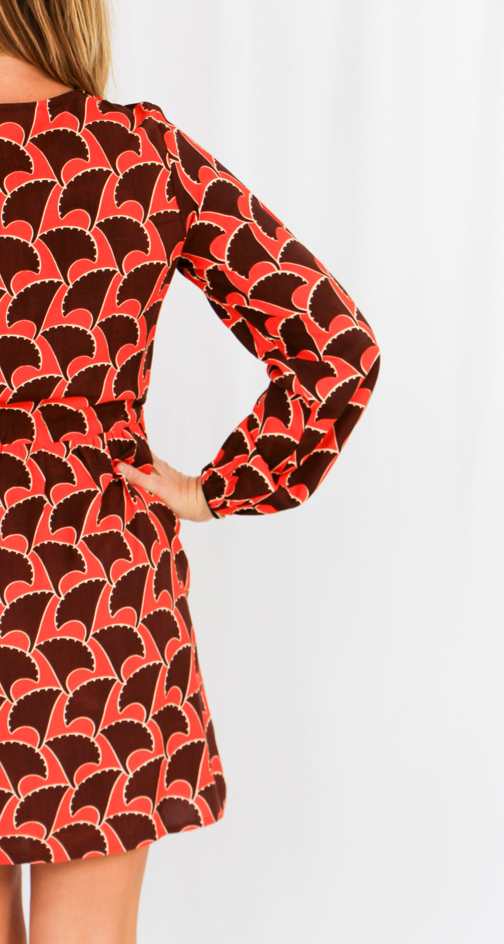 Brown and Orange Midi Dres.