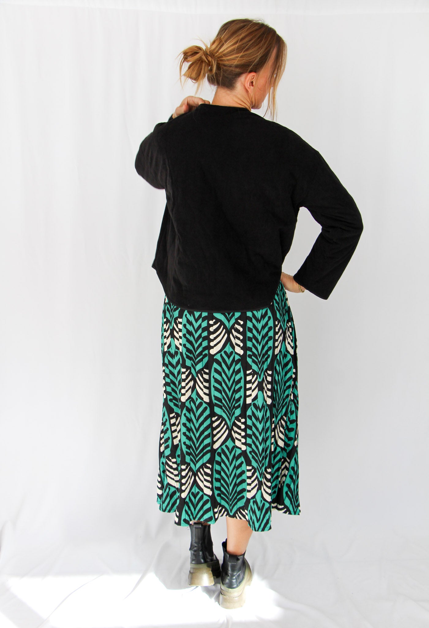 Pleated Flared Midi Skirt.