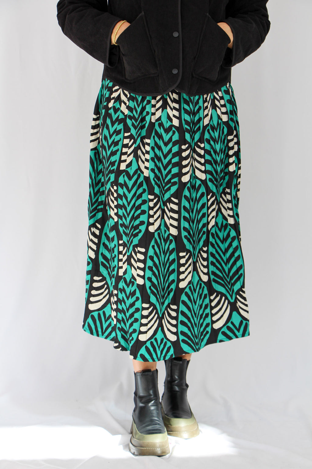 Pleated Flared Midi Skirt.